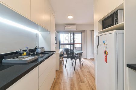 Cozinha - Lavanderia Instalada de kitnet/studio à venda com 1 quarto, 32m² em Brooklin, São Paulo