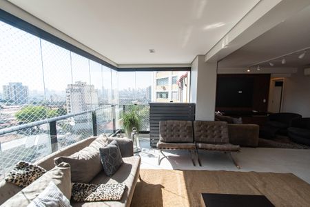 Apartamento à venda com 233m², 3 quartos e 4 vagasSala