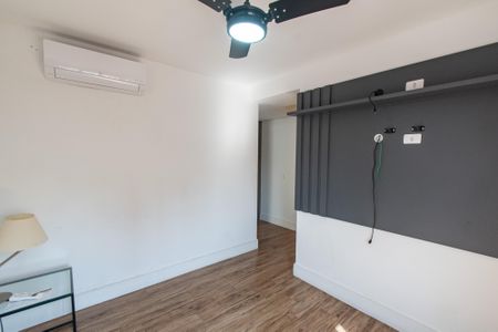 Apartamento à venda com 233m², 3 quartos e 4 vagasSuíte 2