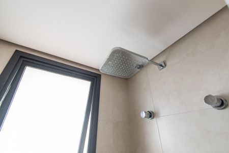 Apartamento à venda com 233m², 3 quartos e 4 vagasBanheiro da suíte 2