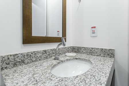 Studio à venda com 24m², 1 quarto e sem vaga Studio à venda com 24m², 1 quarto e sem vagaBanheiro