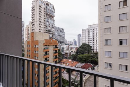 Studio à venda com 24m², 1 quarto e sem vaga Studio à venda com 24m², 1 quarto e sem vagaVaranda