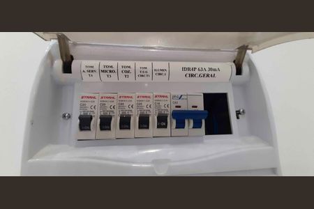 Apartamento à venda com 50m², 2 quartos e 1 vagaQuadro de Luz