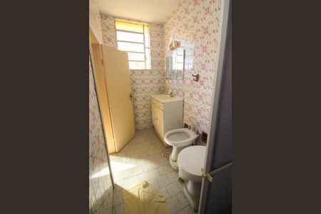 Casa para alugar com 400m², 3 quartos e sem vagaBanheiro da Suíte