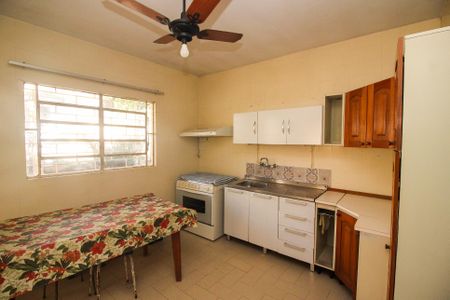 Casa para alugar com 400m², 3 quartos e sem vagaCozinha