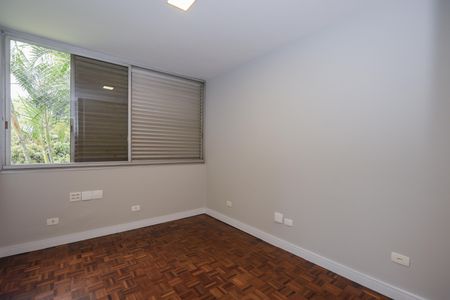 Apartamento à venda com 177m², 3 quartos e 2 vagasQuarto 1