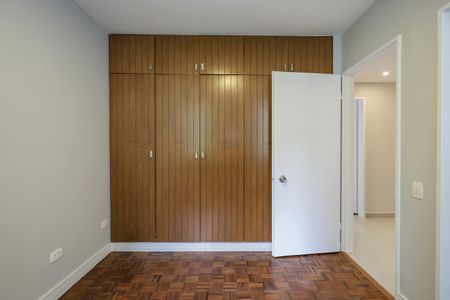 Apartamento à venda com 177m², 3 quartos e 2 vagasSuíte 2