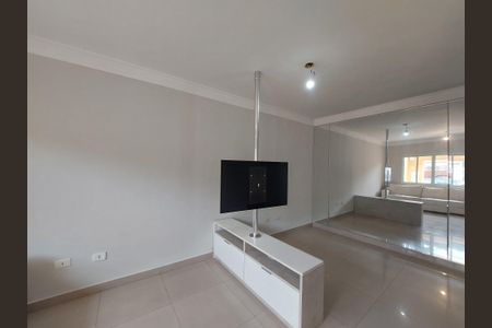 Casa à venda com 87m², 3 quartos e 2 vagas Casa à venda com 87m², 3 quartos e 2 vagasSala