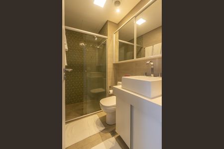 Studio para alugar com 40m², 1 quarto e 1 vaga Studio para alugar com 40m², 1 quarto e 1 vagaBanheiro