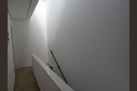 Casa à venda com 130m², 3 quartos e 4 vagasCorredores