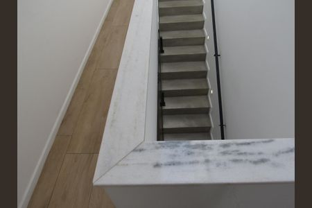 Casa à venda com 130m², 3 quartos e 4 vagasCorredores