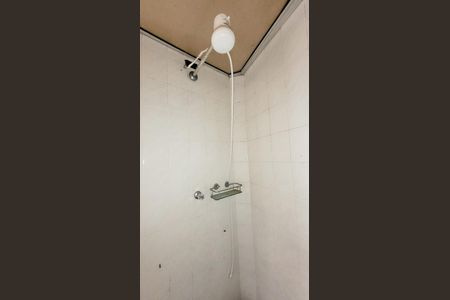 Casa para alugar com 380m², 5 quartos e 4 vagasBanheiro de Serviço