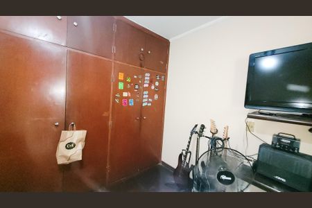 Casa para alugar com 380m², 5 quartos e 4 vagasQuarto