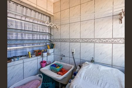 Apartamento à venda com 60m², 2 quartos e 2 vagas Apartamento à venda com 60m², 2 quartos e 2 vagasÁrea de ServiçoÁrea de Serviço