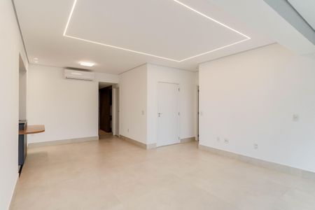 Sala de apartamento à venda com 3 quartos, 134m² em Chácara Santo Antônio (zona Sul), São Paulo