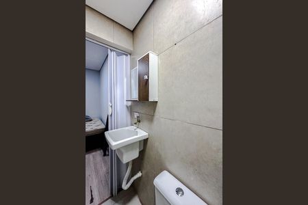 Apartamento para alugar com 28m², 1 quarto e sem vaga Apartamento para alugar com 28m², 1 quarto e sem vagaBanheiro