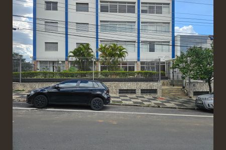 Apartamento à venda com 213m², 3 quartos e 2 vagasFachada