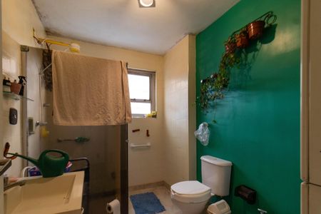 Apartamento à venda com 213m², 3 quartos e 2 vagasBanheiro 1