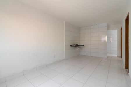 Sala/Cozinha de apartamento à venda com 2 quartos, 39m² em Vila Guilhermina, São Paulo