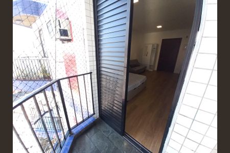 Studio para alugar com 36m², 1 quarto e 1 vaga Studio para alugar com 36m², 1 quarto e 1 vagaVaranda