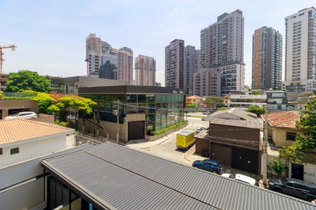 Studio para alugar com 27m², 0 quarto e sem vaga Studio para alugar com 27m², 0 quarto e sem vagaVaranda - Vista