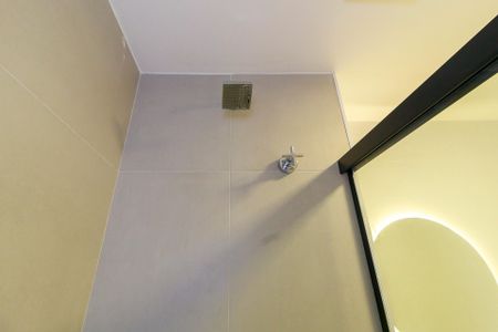 Studio à venda com 21m², 0 quarto e sem vaga Studio à venda com 21m², 0 quarto e sem vagaBanheiro