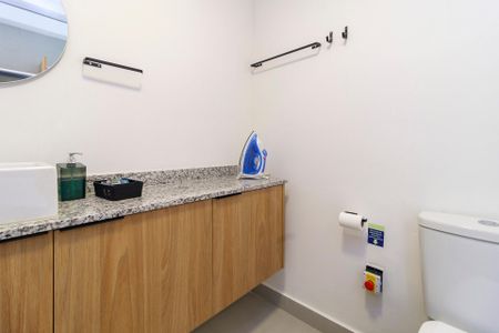 Studio à venda com 21m², 0 quarto e sem vaga Studio à venda com 21m², 0 quarto e sem vagaBanheiro