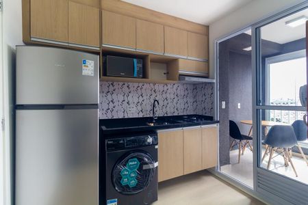 Cozinha de apartamento para alugar com 2 quartos, 31m² em Vila Santa Clara, São Paulo