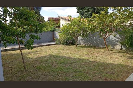 Casa à venda com 5 quartos, 230m² em Engenho do Mato, Niterói
