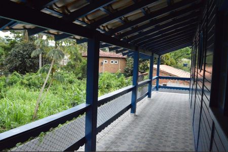 Casa à venda com 5 quartos, 230m² em Engenho do Mato, Niterói