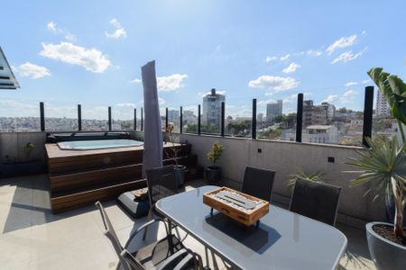 Apartamento à venda com 140m², 3 quartos e 1 vagaCobertura