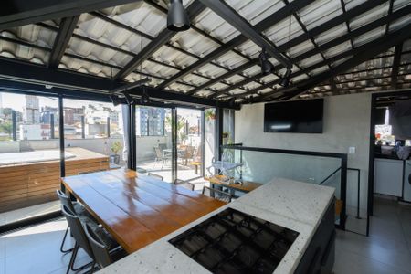 Apartamento à venda com 140m², 3 quartos e 1 vagaCobertura