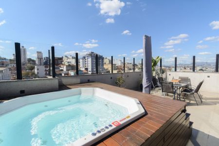 Apartamento à venda com 140m², 3 quartos e 1 vagaCobertura