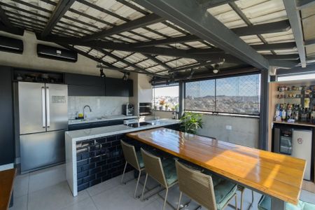 Apartamento à venda com 140m², 3 quartos e 1 vagaCobertura