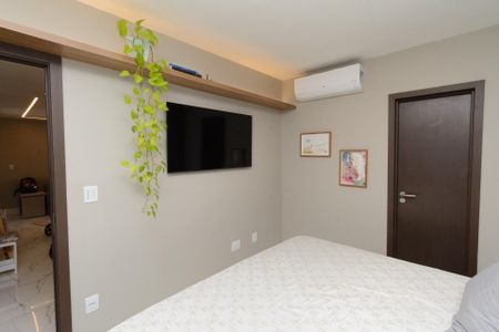 Apartamento à venda com 140m², 3 quartos e 1 vagaSuíte 
