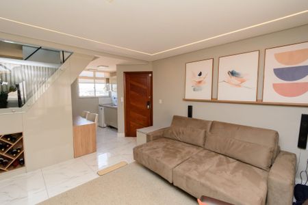 Sala de apartamento à venda com 3 quartos, 140m² em Eldorado, Contagem