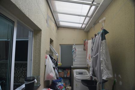 Apartamento à venda com 37m², 2 quartos e 1 vagaÁrea de Serviço