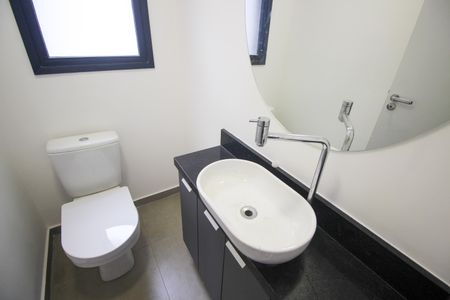 Casa para alugar com 143m², 2 quartos e 2 vagasLavabo