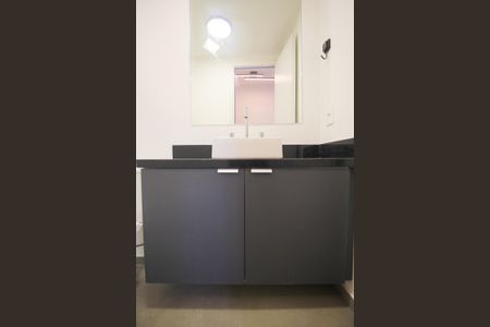 Casa para alugar com 143m², 2 quartos e 2 vagasBanheiro