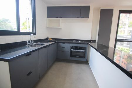 Casa para alugar com 143m², 2 quartos e 2 vagasCozinha