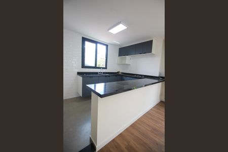 Casa para alugar com 143m², 2 quartos e 2 vagasCozinha