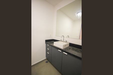 Casa para alugar com 143m², 2 quartos e 2 vagasBanheiro da Suíte