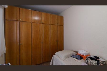 Casa à venda com 135m², 3 quartos e 3 vagas Casa à venda com 135m², 3 quartos e 3 vagasQuarto 2