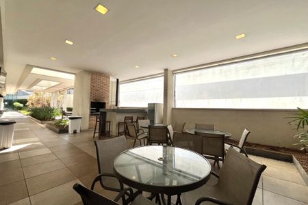 Apartamento à venda com 78m², 3 quartos e 2 vagas Apartamento à venda com 78m², 3 quartos e 2 vagasÁrea comum - Churrasqueira