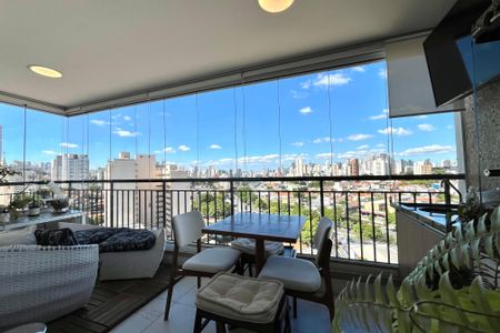 Apartamento à venda com 78m², 3 quartos e 2 vagas Apartamento à venda com 78m², 3 quartos e 2 vagasVaranda