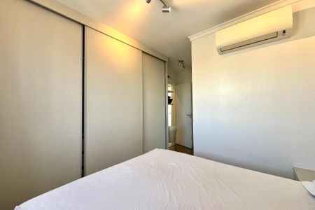 Apartamento à venda com 78m², 3 quartos e 2 vagas Apartamento à venda com 78m², 3 quartos e 2 vagasSuíte