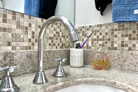 Apartamento à venda com 78m², 3 quartos e 2 vagas Apartamento à venda com 78m², 3 quartos e 2 vagasBanheiro da Suíte