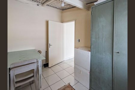 Casa à venda com 120m², 3 quartos e 1 vagaÁrea de Serviço