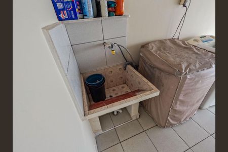 Casa à venda com 120m², 3 quartos e 1 vagaÁrea de Serviço