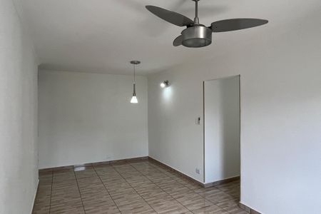 Apartamento para alugar com 101m², 3 quartos e 1 vaga Apartamento para alugar com 101m², 3 quartos e 1 vagaSala